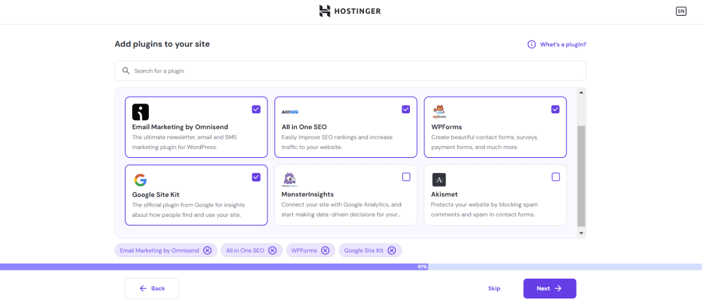 La pagina di selezione del plugin sul processo di onboarding dell'hosting WordPress gestito di Hostinger